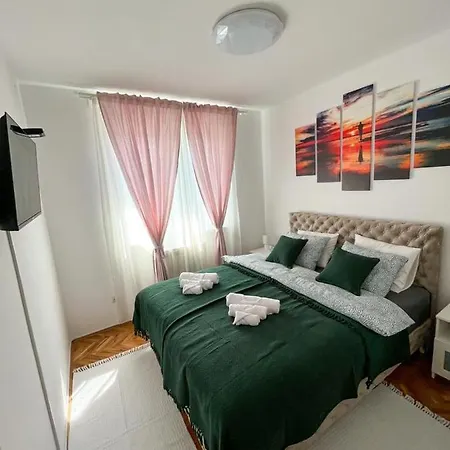 Elegant Escape Apartment Belgrade Exterior photo