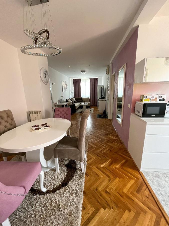 Appartamento Elegant Escape Belgrado